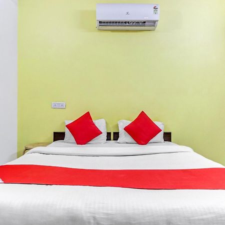 Hotel O Cozy Stay Delhi  Buitenkant foto